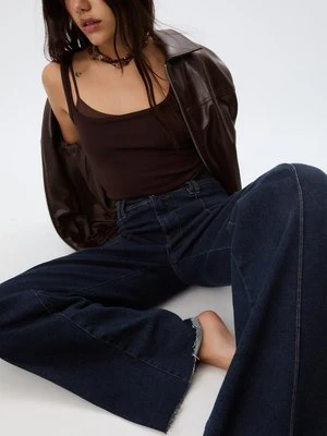 Stradivarius D63 Jeansy z szerokimi nogawkami i szwami  WYBLAKŁY DENIM