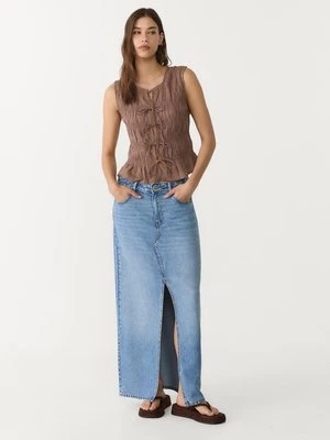 Stradivarius D70 Jeansowa spódnica średniej długości o luźnym kroju  ŚREDNI NIEBIESKI DENIM