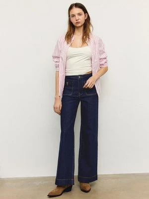 Stradivarius D77 Jeansy minimalistyczne z kieszeniami  NIEBIESKI DENIM OVERDYED