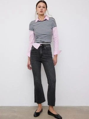 Stradivarius D78 Jeansy cropped dzwony  WYBLAKŁY CZARNY