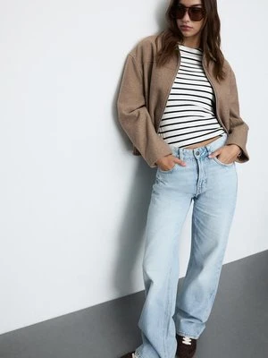 Stradivarius D92 jeansy o prostym kroju typu wide leg  JASNONIEBIESKI DENIM