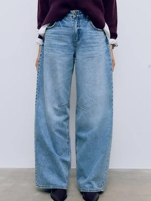 Stradivarius D94 Jeansy relax fit z szerokimi nogawkami  ŚREDNI NIEBIESKI DENIM