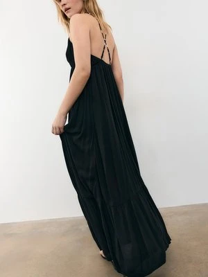 Stradivarius Długa sukienka bambula na ramiączkach z koralikami  Czarny