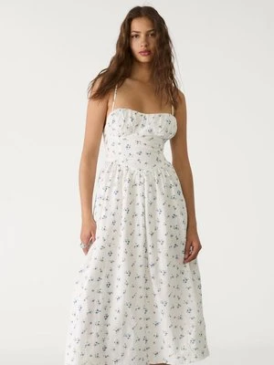 Stradivarius Długa sukienka we wzory  Ecru