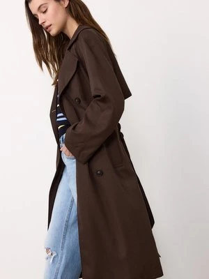 Stradivarius Długi oversize'owy trencz z lejącego materiału  Brązowy