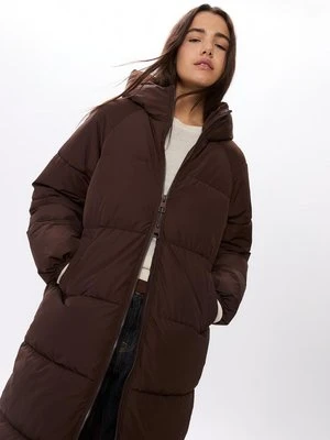 Stradivarius Długi płaszcz pikowany  Brązowy