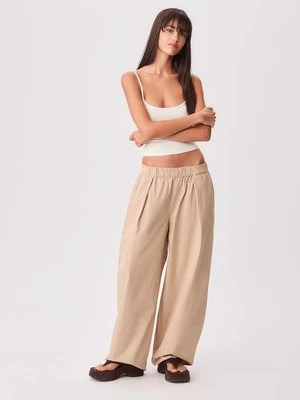 Stradivarius Długie spodnie typu barrel  Kamień