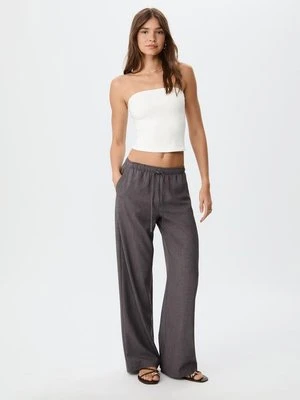 Stradivarius Długie, zwiewne spodnie wizytowe  Ciemnoszary