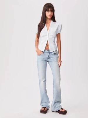 Stradivarius Dopasowana koszula z krótkim rękawem  Biały