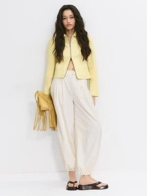 Stradivarius Dopasowana kurtka ze sztucznej skóry  Żółty pastelowy