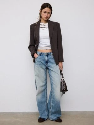 Stradivarius Dopasowana marynarka z guzikiem  Brązowy