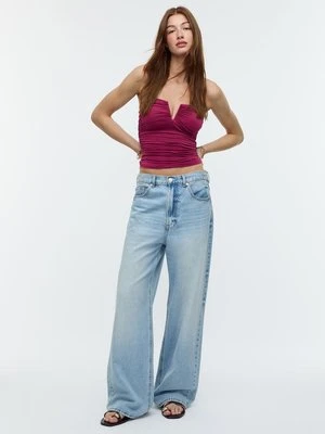 Stradivarius Drapowany crop top z dekoltem w szpic  Cielisty róż