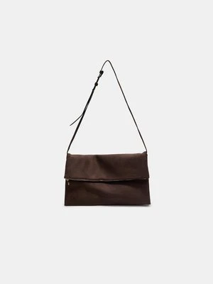 Stradivarius Duża torebka kopertówka ze sztucznego zamszu  Brązowy