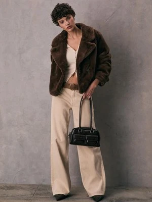 Stradivarius Dwurzędowa kurtka ze sztucznego futra  Brązowy