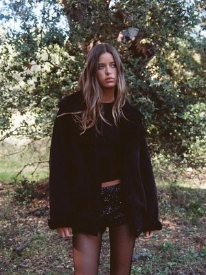 Stradivarius Dwustronna kurtka z łączonym kołnierzem  Czarny