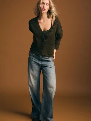 Stradivarius Dzianinowy kardigan z podwójnym kołnierzem  0-525