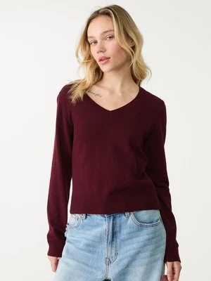 Stradivarius Dzianinowy sweter basic z dekoltem w serek  Fioletowy