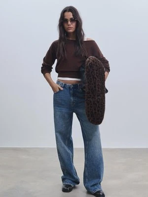 Stradivarius Dzianinowy sweter z dekoltem łódką  Brązowy