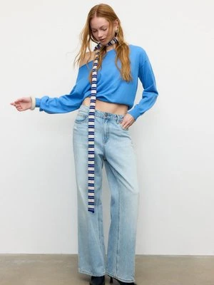 Stradivarius Dzianinowy sweter z dekoltem łódka  Jasnobłękitny