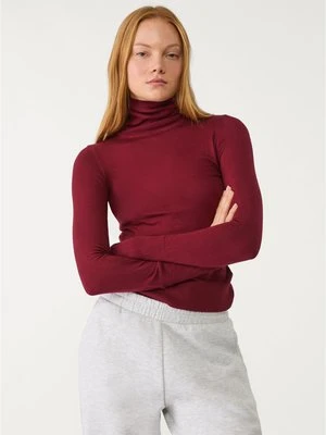 Stradivarius Dzianinowy sweter z golfem  Wiśniowy