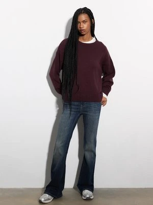 Stradivarius Dzianinowy sweter z okrągłym dekoltem  Wiśniowy