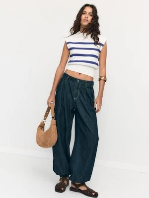 Stradivarius Dzianinowy top z okrągłym dekoltem  Ecru