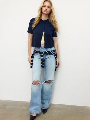 Stradivarius Dzianinowy żakiet z guzikami i stójką z zapięciem  Ciemnomorski