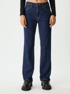 Stradivarius Dżinsy prosty krój  WYBLAKŁY DENIM