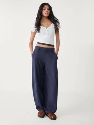 Stradivarius Eleganckie spodnie baggy z przeszyciem  Morski