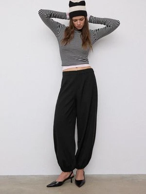 Stradivarius Eleganckie spodnie bufiasty rękaw  Czarny