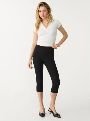 Stradivarius Eleganckie spodnie capri  Czarny