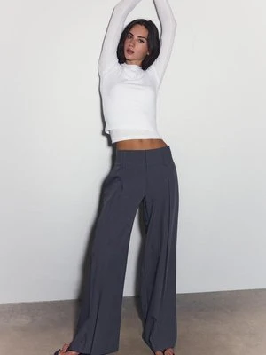 Stradivarius Eleganckie spodnie z szerokim pasem  Ciemnoszary