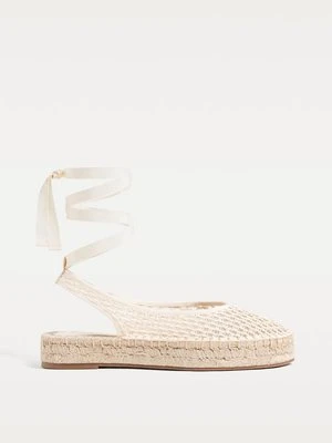 Stradivarius Espadryle z paskami  BIAŁY