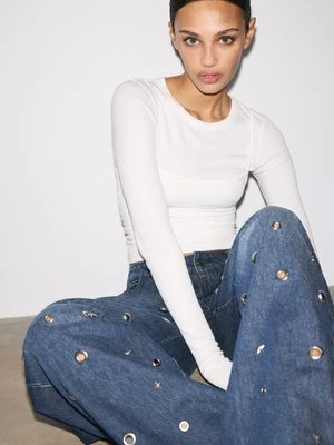 Stradivarius Jeans barrel z oczkami  CZARNY DENIM Z EFEKTEM SPRANIA