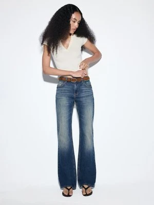 Stradivarius Jeansy D68 bootcut fit pasek  ŚREDNI NIEBIESKI DENIM