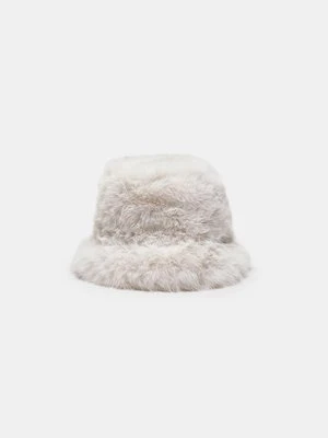 Stradivarius Kapelusz bucket ze sztucznego futra  Ecru