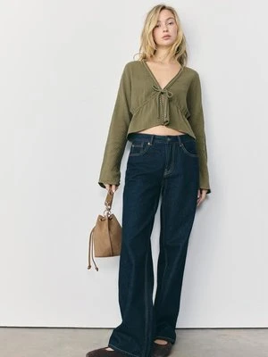 Stradivarius Koszula z otwartym dekoltem i ćwiekami  Khaki