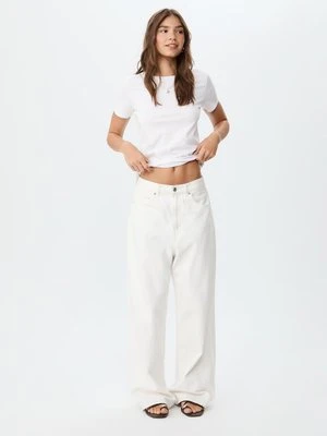 Stradivarius Koszulka basic regular fit z okrągłym dekoltem  Biały