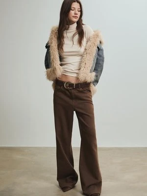 Stradivarius Koszulka basic z golfem  Kamień