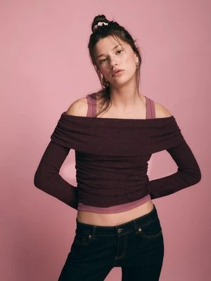 Stradivarius Koszulka dzianinowa z marszczeniami i odkrytymi ramionami  Fioletowy