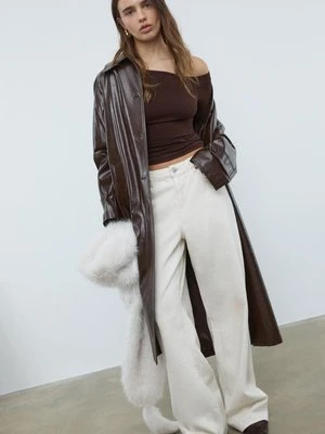 Stradivarius Koszulka z asymetrycznym dekoltem  Brązowy