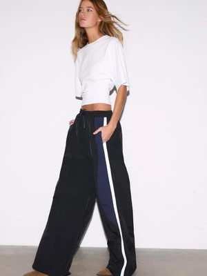 Stradivarius Koszulka z krótkim rękawem w stylu japońskim  Biały