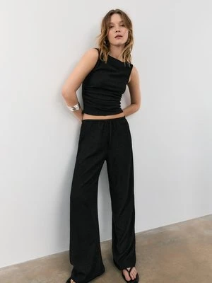 Stradivarius Koszulka z teksturą i marszczeniami  Czarny