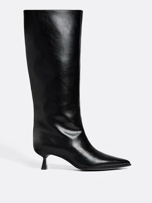 Stradivarius Kozaki na obcasie typu kaczuszka  Czarny