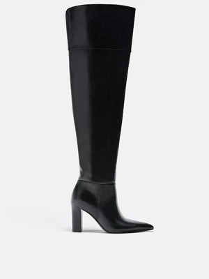 Stradivarius Kozaki na obcasie z zakładką  Czarny