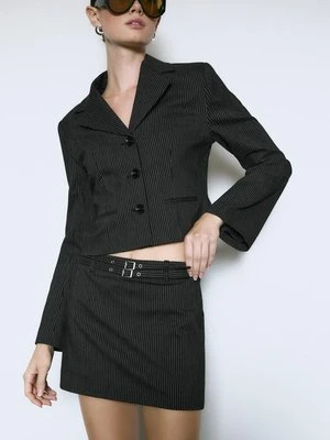 Stradivarius Krótka marynarka w paski  Czarny