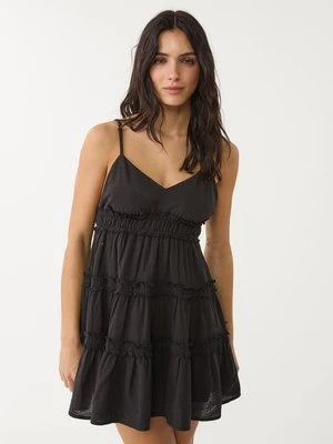 Stradivarius Krótka sukienka na ramiączkach z falbanami  Czarny