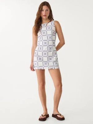 Stradivarius Krótka sukienka z haftami  Niebieski