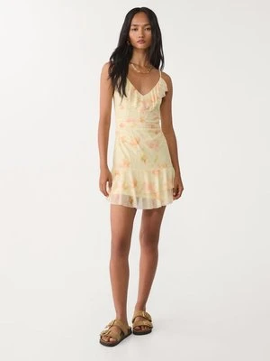 Stradivarius Krótka sukienka z tiulu we wzory z falbanami  Złoty