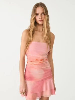 Stradivarius Krótka tiulowa sukienka bandeau  Pastelowy róż